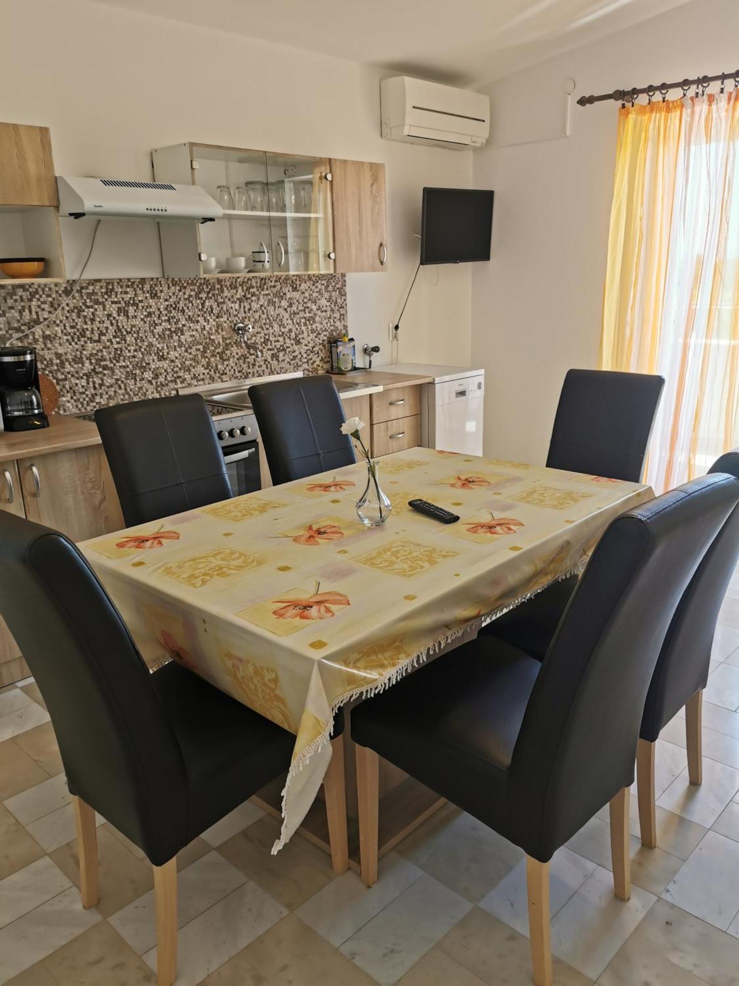 Apartment Kira - Spacious Apartment With Sea View Ližnjan Exterior foto